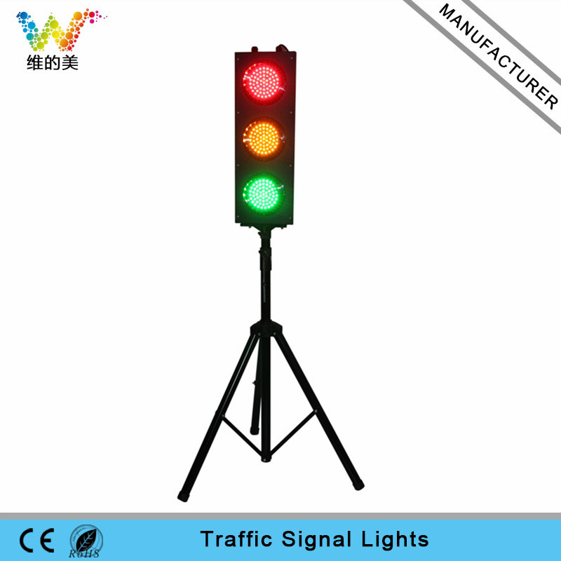 New Parking Lot Mini 125mm LED Traffic Light with Pole